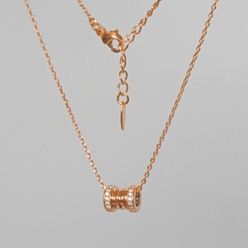 Lănțișor Xuping cu pandantiv din strasuri albe, diametrul 9x7 mm, lungimea 40-45 cm, grosimea 1 mm