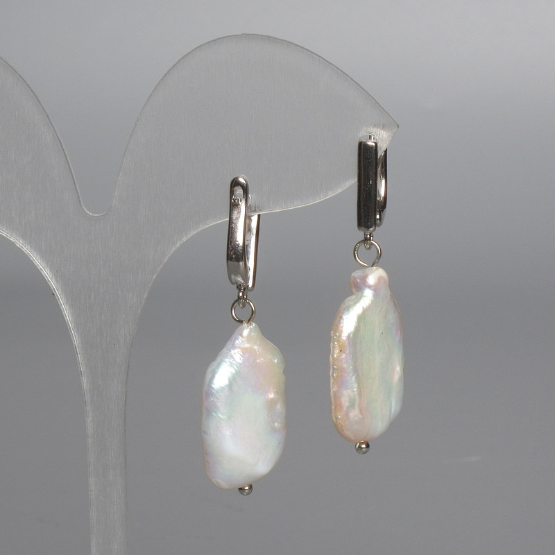 Cercei baroci cu perle, nuanță de benzină, diametrul 14,5×23 mm, lungime 40 mm, închidere engleză