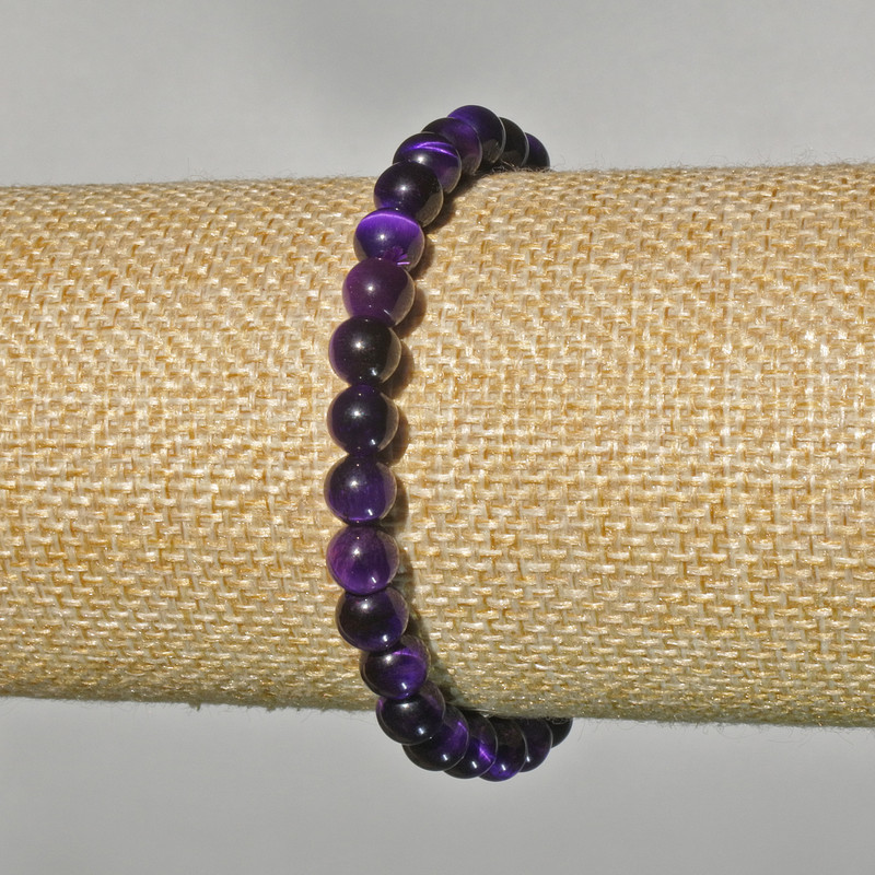 Brățară mov din ochiul pisicii, piatră naturală, bile netede, diametrul de 6 mm ±, lungime 18 cm ± (elastic)