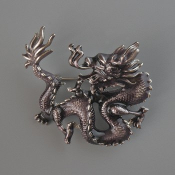 Broșă–pendul Dragon cu email maro, metal argintiu 44×37 mm