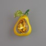 Broșă Pară galbenă email, cristal și strasuri verzi, metal auriu 25×17 mm