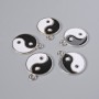 Pandantiv Yin Yang, diametrul 18 mm, lungimea 22 mm, gaură de 2,5 mm, set de 5 bucăți ±, culoare argintie a metalului