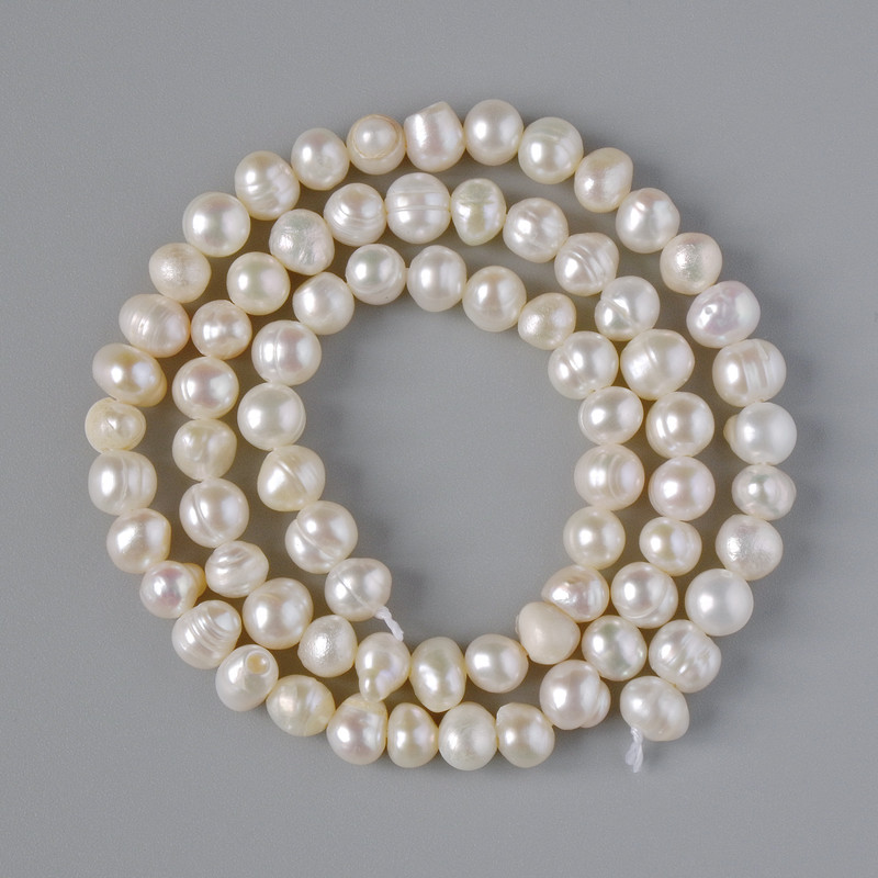 Mărgele de perle de râu, diametrul 5–5,5 mm, lungime 35 cm, pe fir