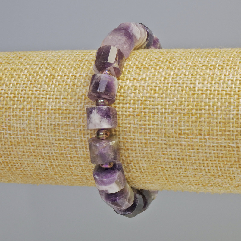 Brățară cu ametist natural, discuri fațetate, diametrul 10,5×7 mm ± (elastică), lungime 18 cm ± cu mărgele