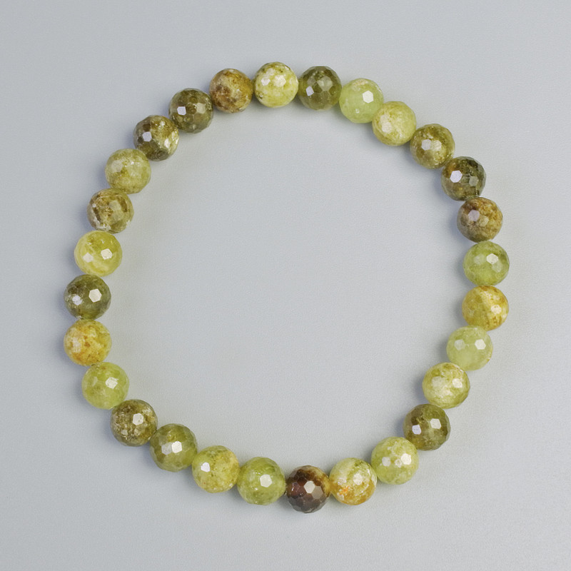 Brățară Grosular verde (grenat verde), piatră naturală cu mărgele tăiate, diametrul de 6,5 mm ± (elastic), lungime 18 cm+