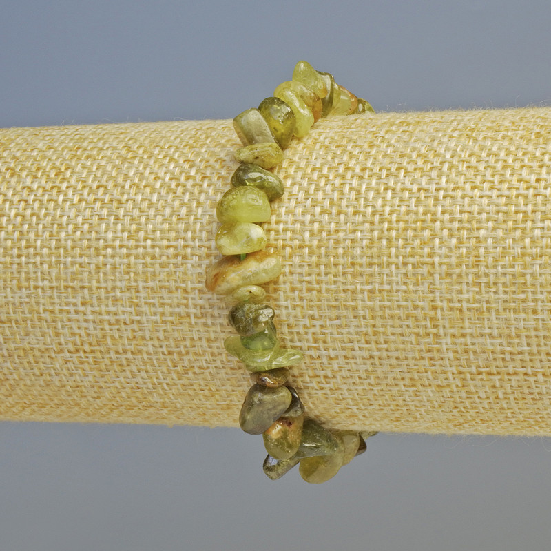Brățară Grosular (granat verde) - piatră naturală mărunțită, diametru 8x4 mm ± (elastic), lungime 18 cm+