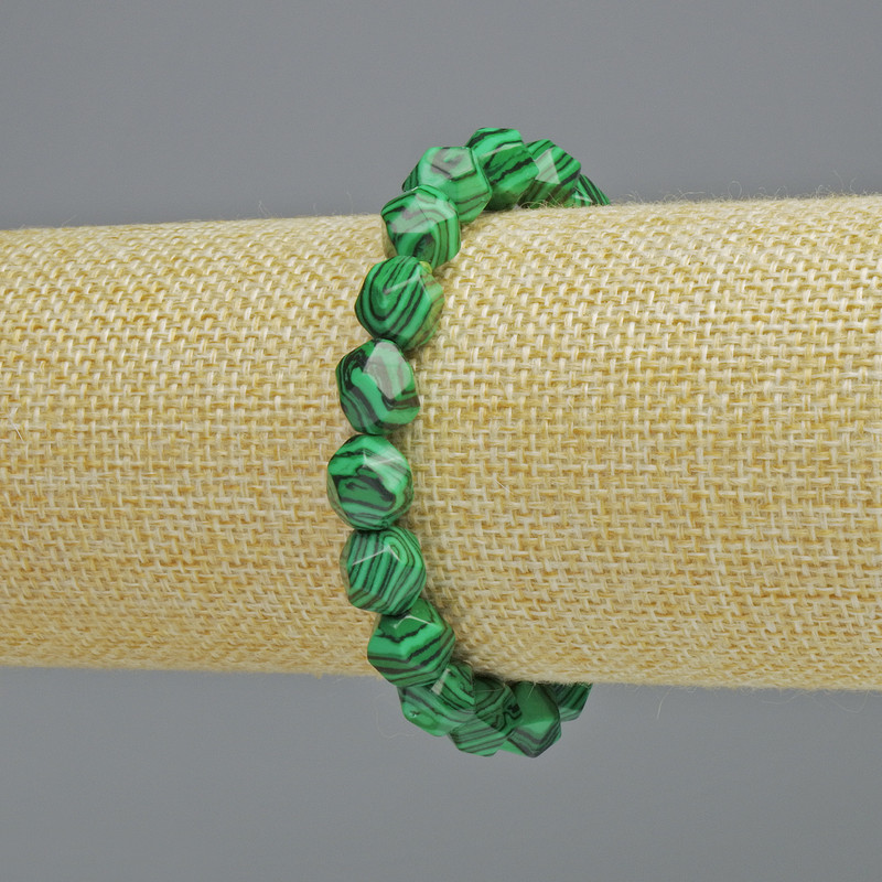 Brățară din malahit (presat) multifacetată, diametrul 8,5×10 mm ± (elastică), lungime 18 cm