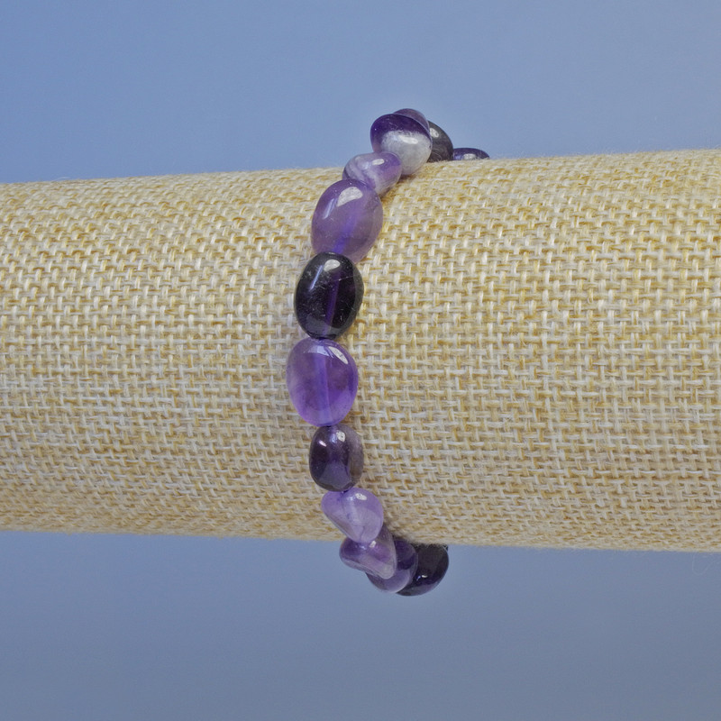 Brățară din ametist facetat, diametrul 8 mm, lungime 18 cm, pe elastic