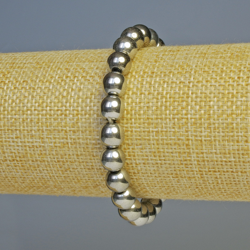 Brățară din hematit – bile, culoare argintie, diametrul 8 mm, lungimea 18 cm, pe elastic