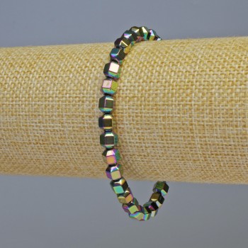 Brățară din hematit cu hexagoane multicolore, diametrul 5×6 mm, lungime 18 cm, elastic