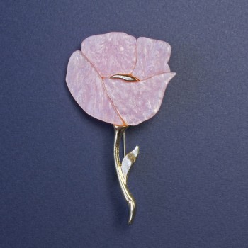 Broșă mac roz perlată cu sclipici, metal auriu, 76×46 mm+