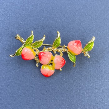 Брошка Екзотичний фрукт кольорова емаль золотистий метал 28х45мм+