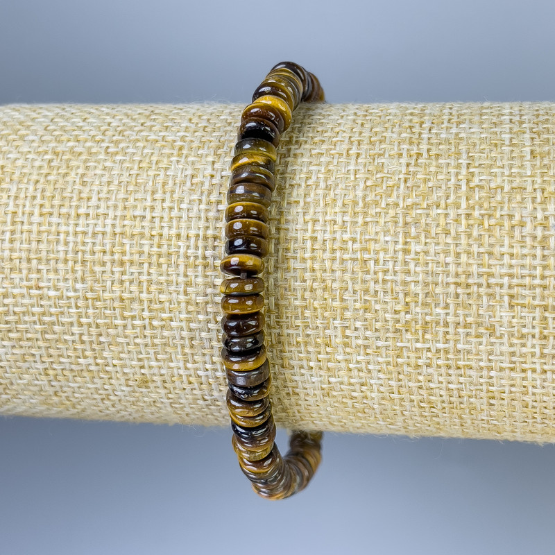 Brățară cu ochi de tigru rondel, diametrul 6×2 mm, lungime 18 mm, pe bază elastică