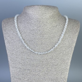 Colier din cristal de munte, cuburi tăiate, 4,5×4,5 mm, lungime aproximativă 50 cm, cu închizătoare