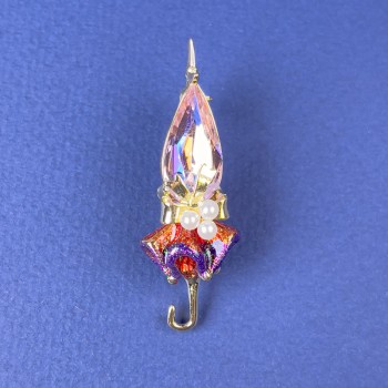 Broșă în formă de parasol roz cu cristal roz și perle, 46×16 mm ± metal auriu
