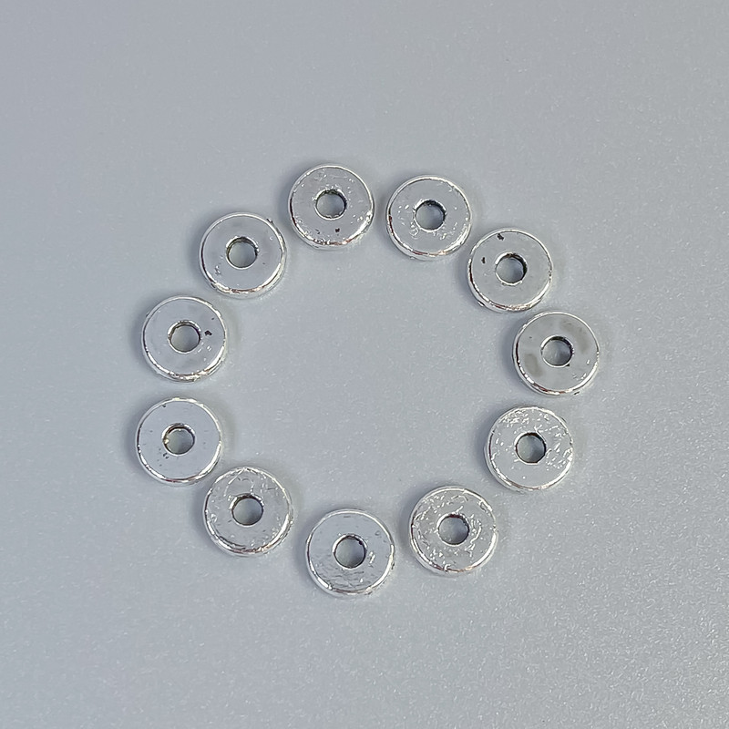 Furnitură mărgea-inserție, culoare argintiu, diametru 6×1 mm, gaură de aproximativ 1,5 mm, ambalare 20 g (~100 buc.)