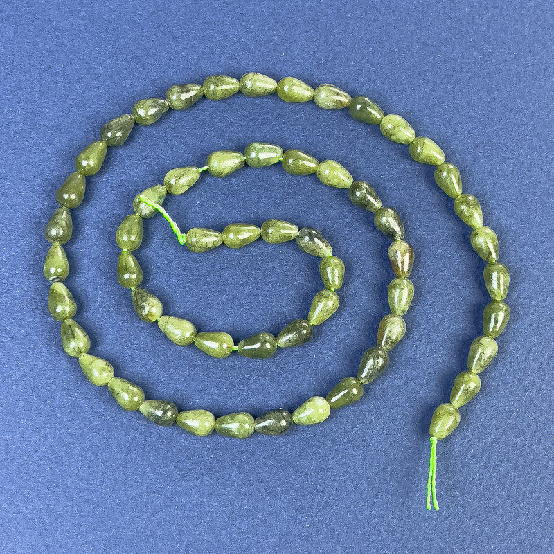 Mărgele din jadit, în formă de lacrimă, 7×4 mm, pe șnur, lungime 39 cm ±