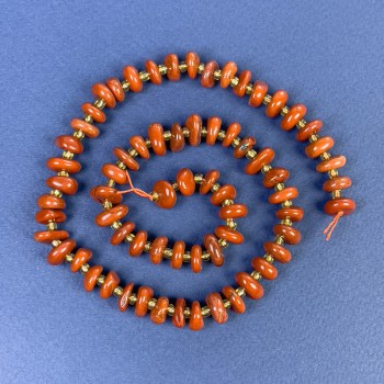 Mărgele din jasper roșu, formă cilindrică 9-11×4 mm, cu mărgele de 3 mm, pe șnur, lungime 41 cm+