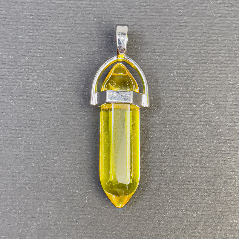 Pandant hexagonal din sticlă galbenă cu sferă de cristal, 8x31x41mm+