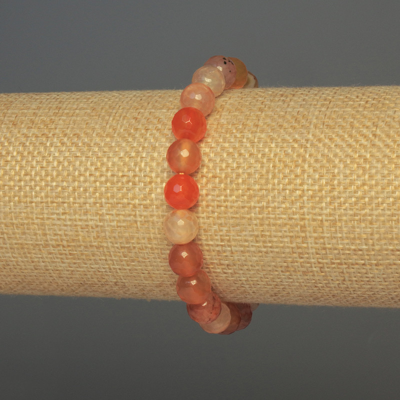 Brățară din carneol, bile tăiate, diametrul 8 mm, lungime 18 cm, elastic