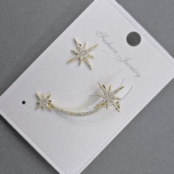 Cercei cu știfturi pentru ureche, cu caf, metal auriu, 13x37 mm, +/- strasuri albe