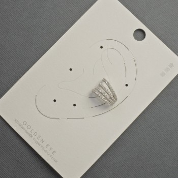 Cercea-cuff pentru ureche, din metal argintiu, 10×14 mm +/-, cu cristale albe