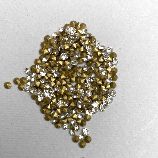 Strasuri albe, pietre, diametru 2,3 mm, ambalare de 4 g (±)