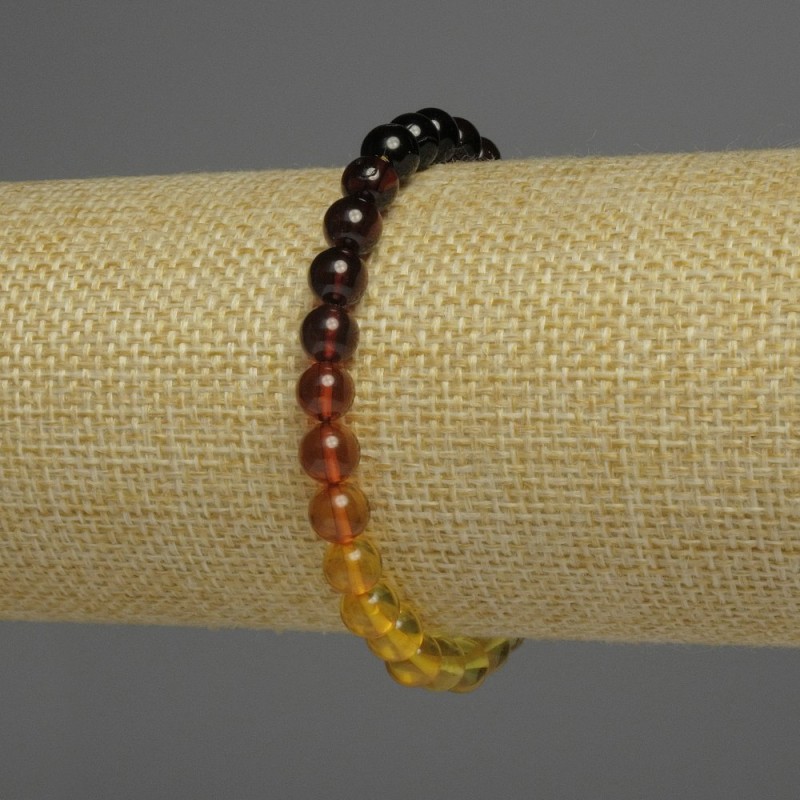 Brățară din chihlimbar gradient, bile netede, diametrul 6 mm, lungime 18 cm, pe elastic