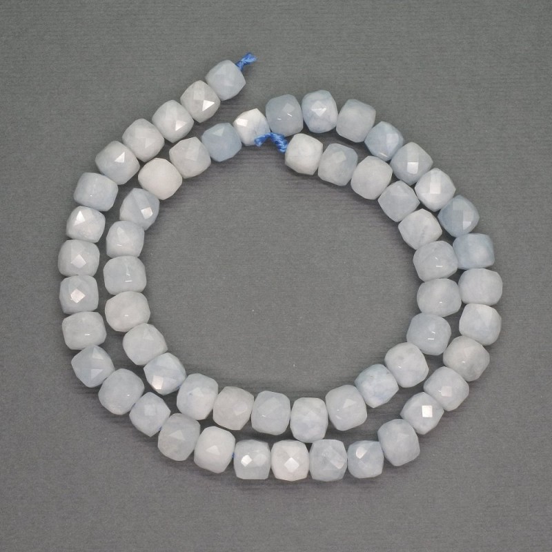 Mărgele din piatră naturală acvamarin, tăiate cub, diametrul 7 mm +/-, lungime 39 cm +/-