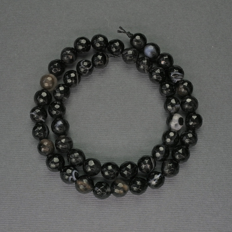 Mărgele din agat, sferice, fațetate, diametrul de 8 mm ±, pe șnur, lungime 37 cm+