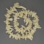 Mărgele de sidef, granule în formă de ac, diametrul 11–25×2–5 mm, lungime 40 cm, pe fir