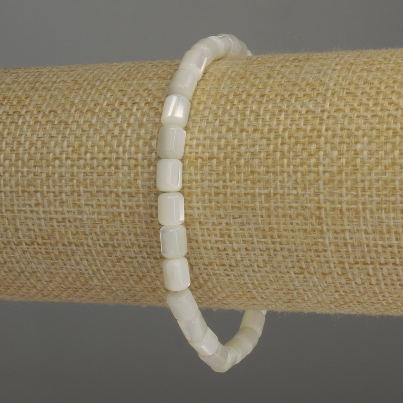 Brățară din sidef cilindrică, diametru 6x5 mm, lungime 18 cm, pe elastic