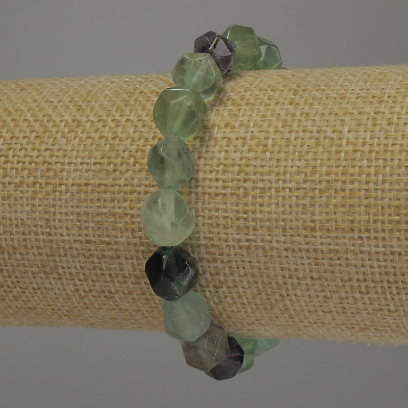 Brățară din fluorită cu fațete multifacetate, diametrul 10×8 mm, lungime 18 cm, pe elastic