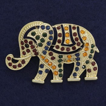 Broșă-pendulă Elefant cu strasuri asortate, culoare metalică aurie 60×40 mm+