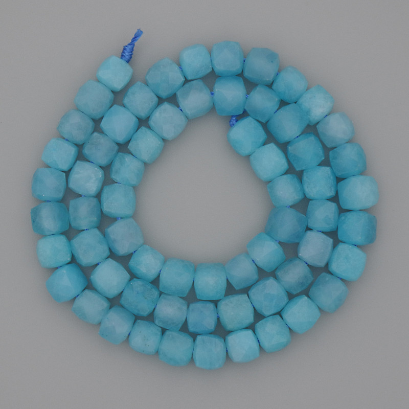 Mărgele de acvamarin, cub cu fațete, diametrul 7×7 mm, lungime 39 cm, pe șnur