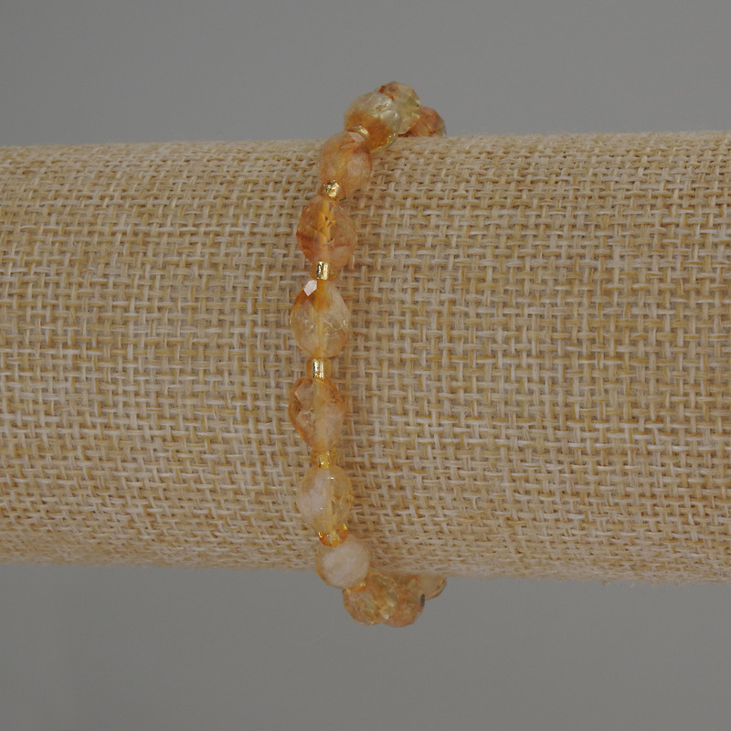Brățară din citrin, granule tăiate, diametrul 8×6 mm, cu mărgele de 3 mm, lungime 18 cm, elastic