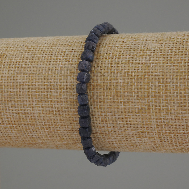 Brățară din safir tăiat cub, diametrul 5 mm, lungime 18 cm, elastic