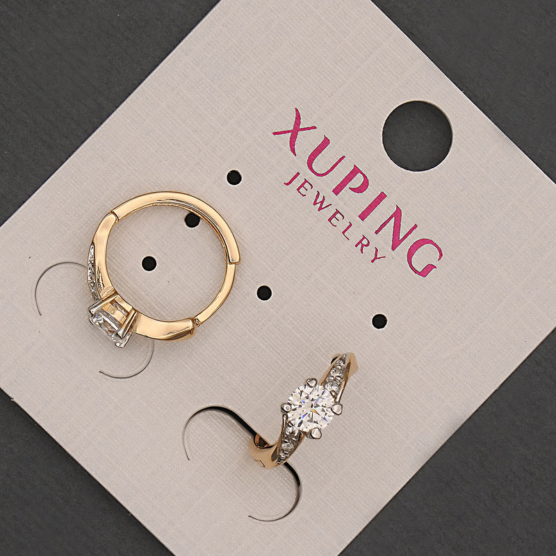 Cercei Xuping – inel cu cristal alb, diametrul 4 mm ±, lungimea 14 mm ±, placare cu aur 18K