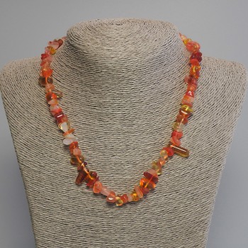 Colier asortat – firimituri, diametrul 8–12×3–6 mm, lungime 45 cm ± cu închizătoare