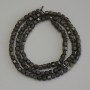 Mărgele din obsidian solar, cuburi tăiate, diametrul 3 mm, lungime 39 cm, pe fir