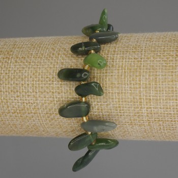 Brățară din jadit cu mărgele fațetate, decor în formă de fluture, diametrul 12–17×6 mm ±, lungime 18 cm (stretch)