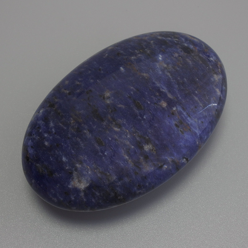 Suvenir din sodalit natural – oval 60×40×20 mm+