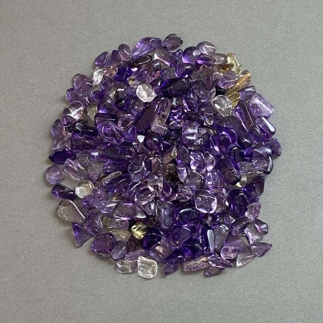 Fragmente de ametist fără gaură naturală 5–11×5–6 mm (pentru 100 g)