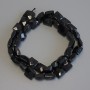 Mărgele din turmalin negru, pătrate tăiate, diametrul 10,5–11×10,5–11 mm, lungime aproximativă de 40 cm pe fir (cu imperfecțiuni naturale)