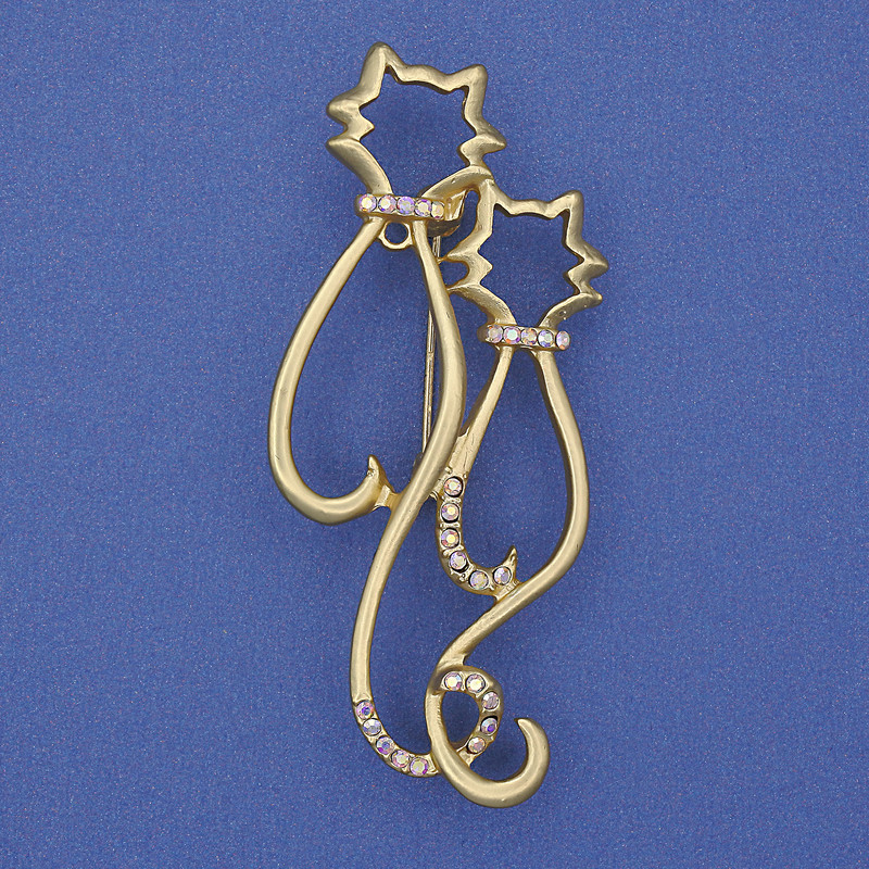 Broșă pisici curcubeu, strasuri curcubeu, metal auriu, 58×26 mm+