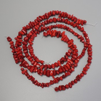 Mărgele din coral roșu, tăiate în fațete, diametrul 4–14×3–6 mm ±, pe fir, lungime 40 cm ±, sortiment de dimensiuni