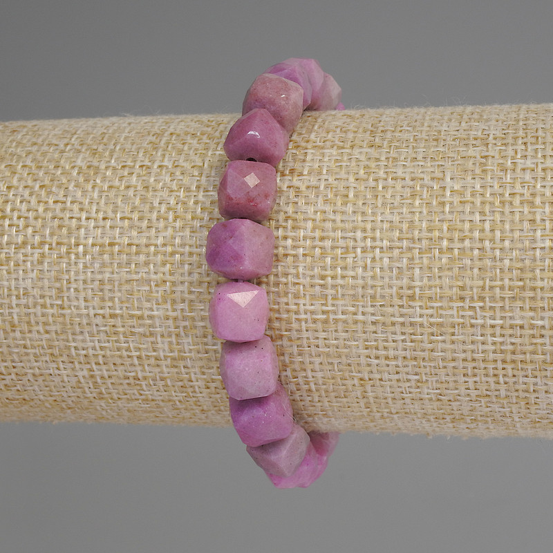 Brățară din fosfosiderit, cuburi facetate, diametru 9 mm ±, lungime 18 cm ±, pe elastic