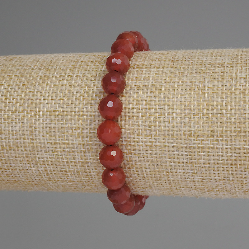 Brățară din carneol, mărgele facetate, diametrul 8 mm, lungime 18 cm, pe elastic