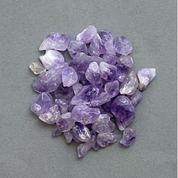 Ametist natural, șlefuit, fără gaură, 6–22×6–10 mm ± (la 100 g ±)
