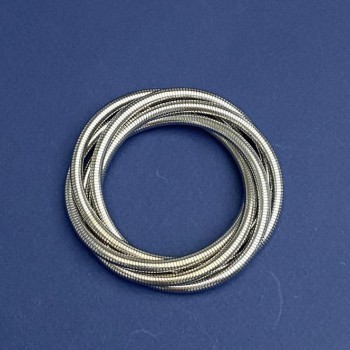 Brățară elastică, flexibilă, din metal argintiu